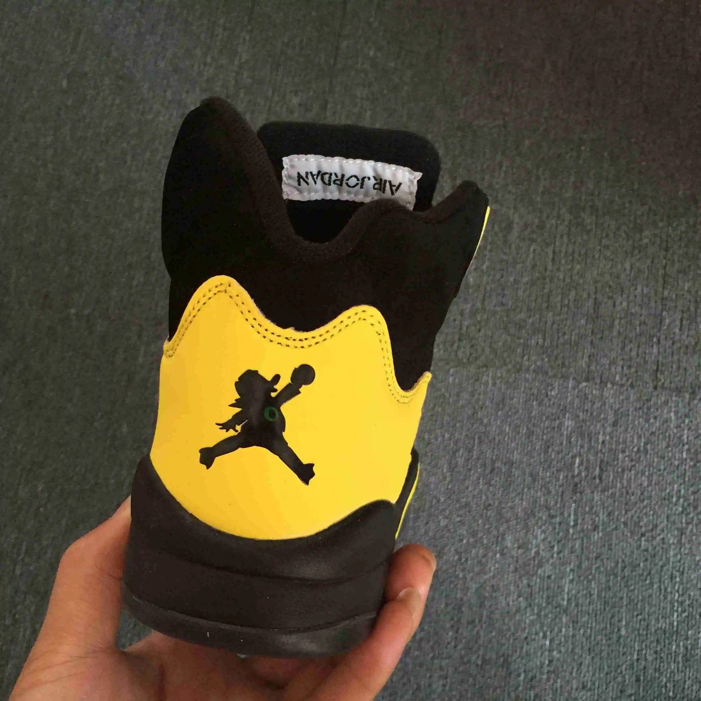 Air Jordan 5“Oregon”PE 11.webp