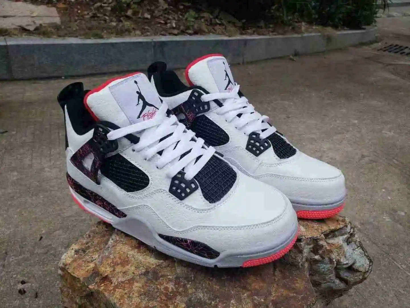 AJ4手搞3.webp