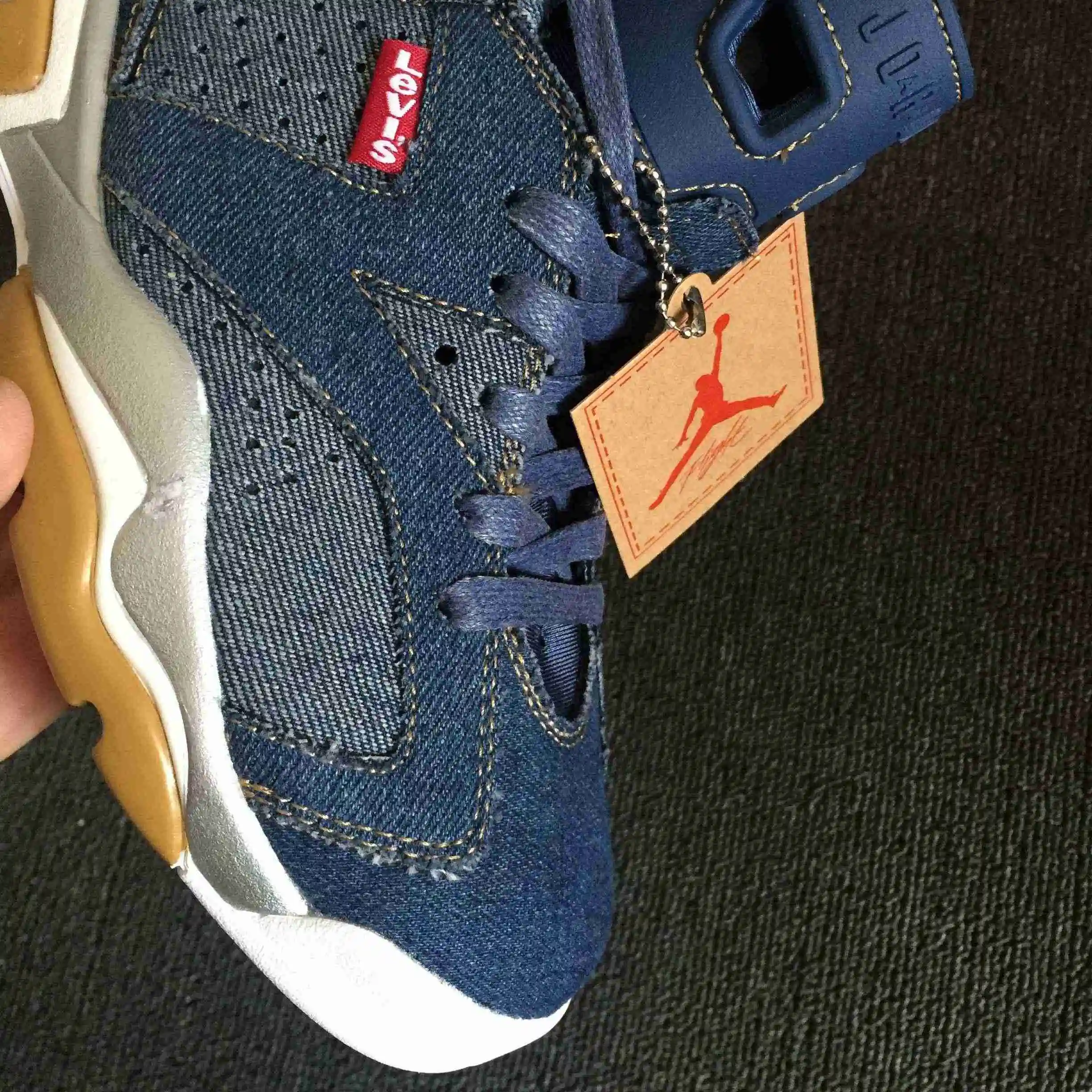 Levi’s x Air Jordan 6 牛仔蓝9.webp