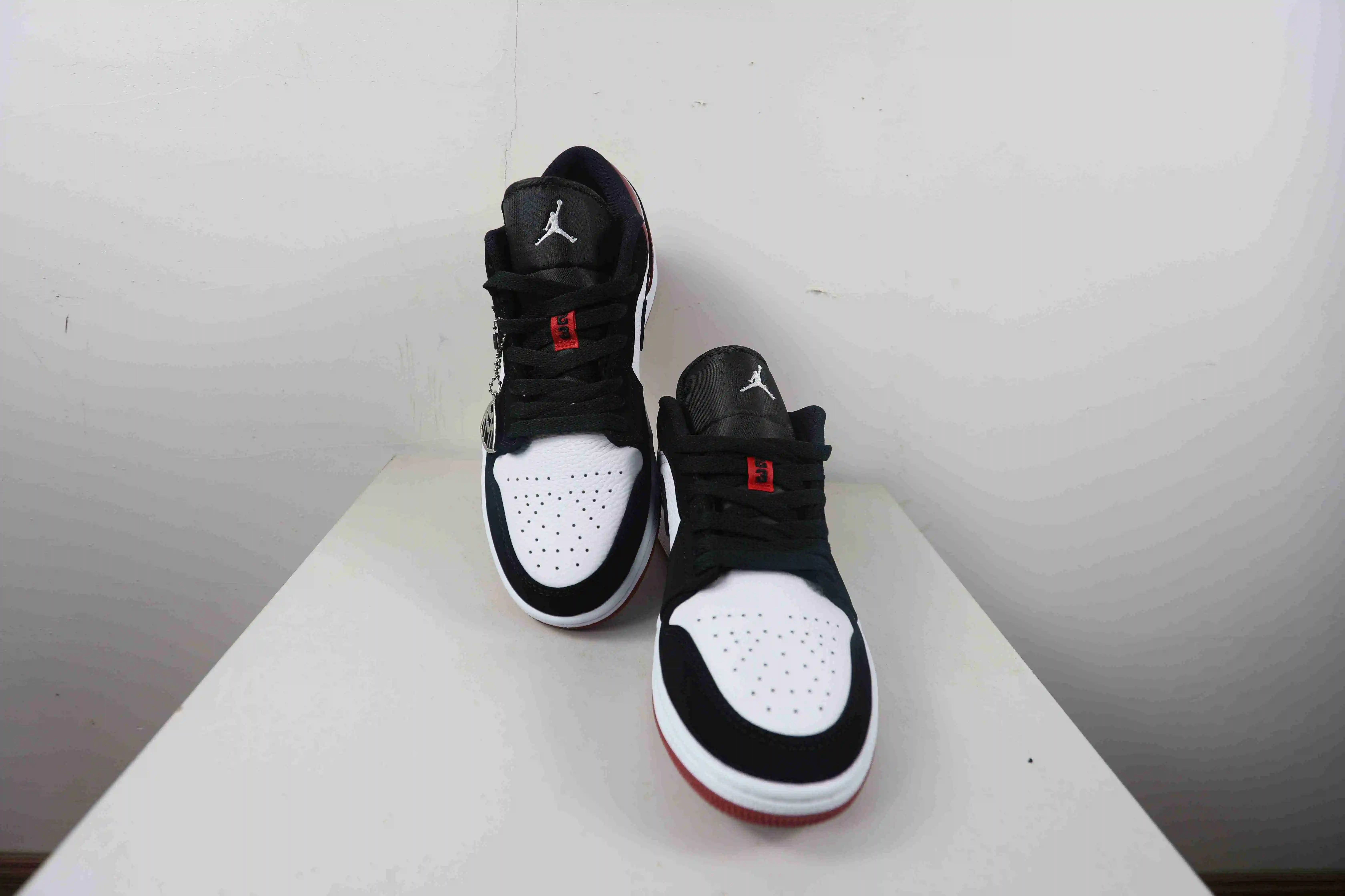 黑红白36-46