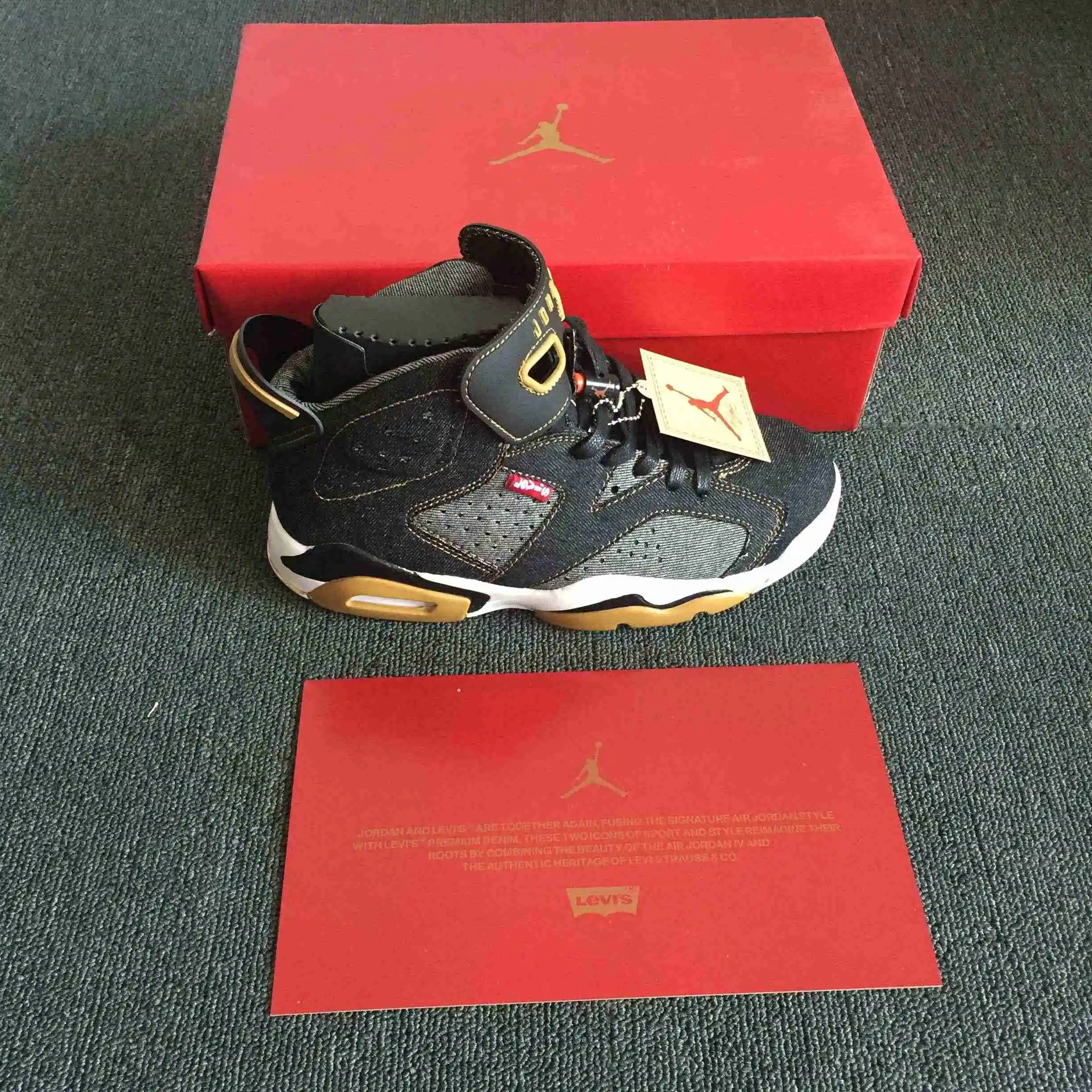 Levi’s x Air Jordan 6 黑牛仔9.webp
