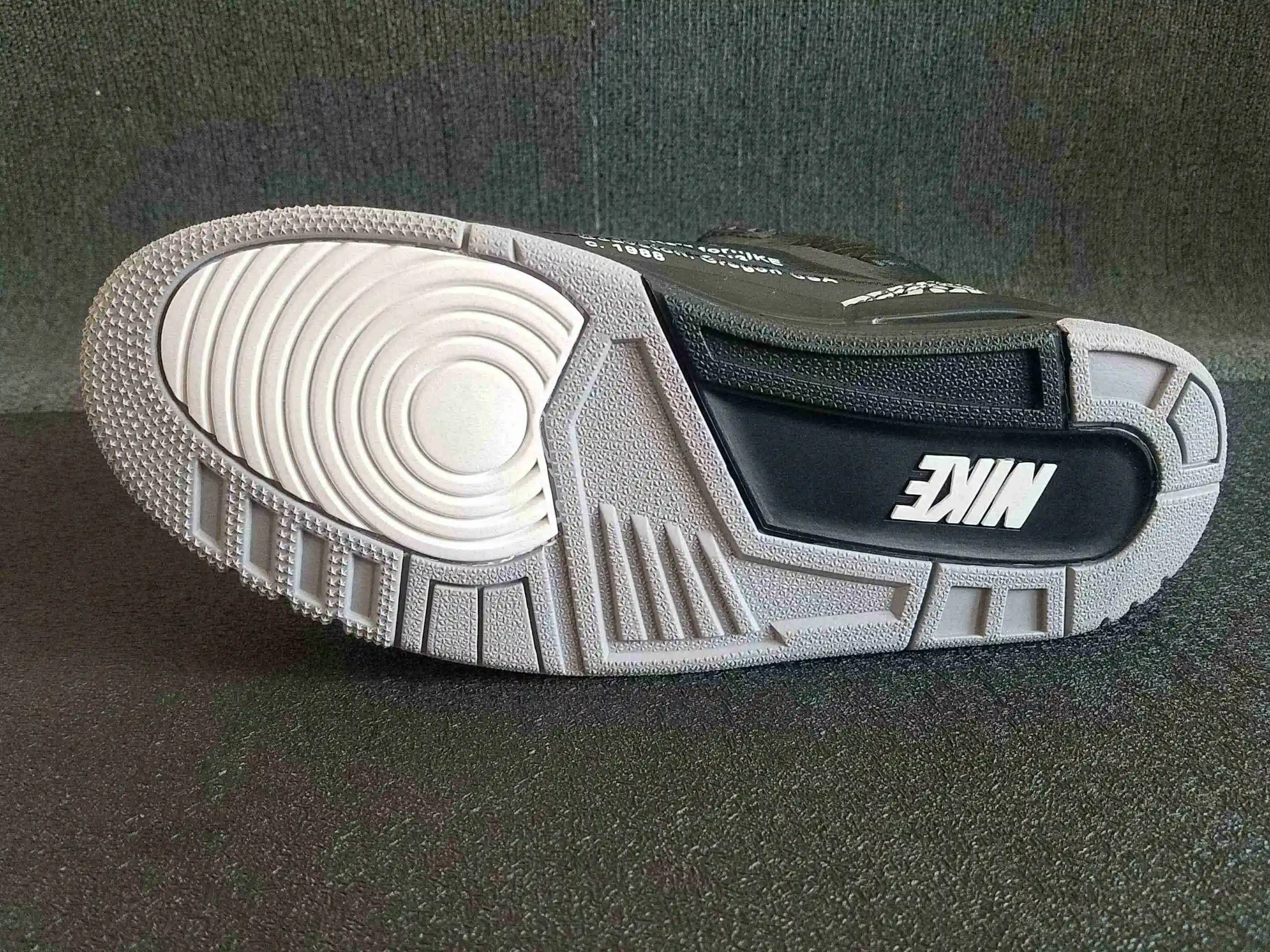 AJ3 x off white 乔丹3代 黑色联名 (6).webp