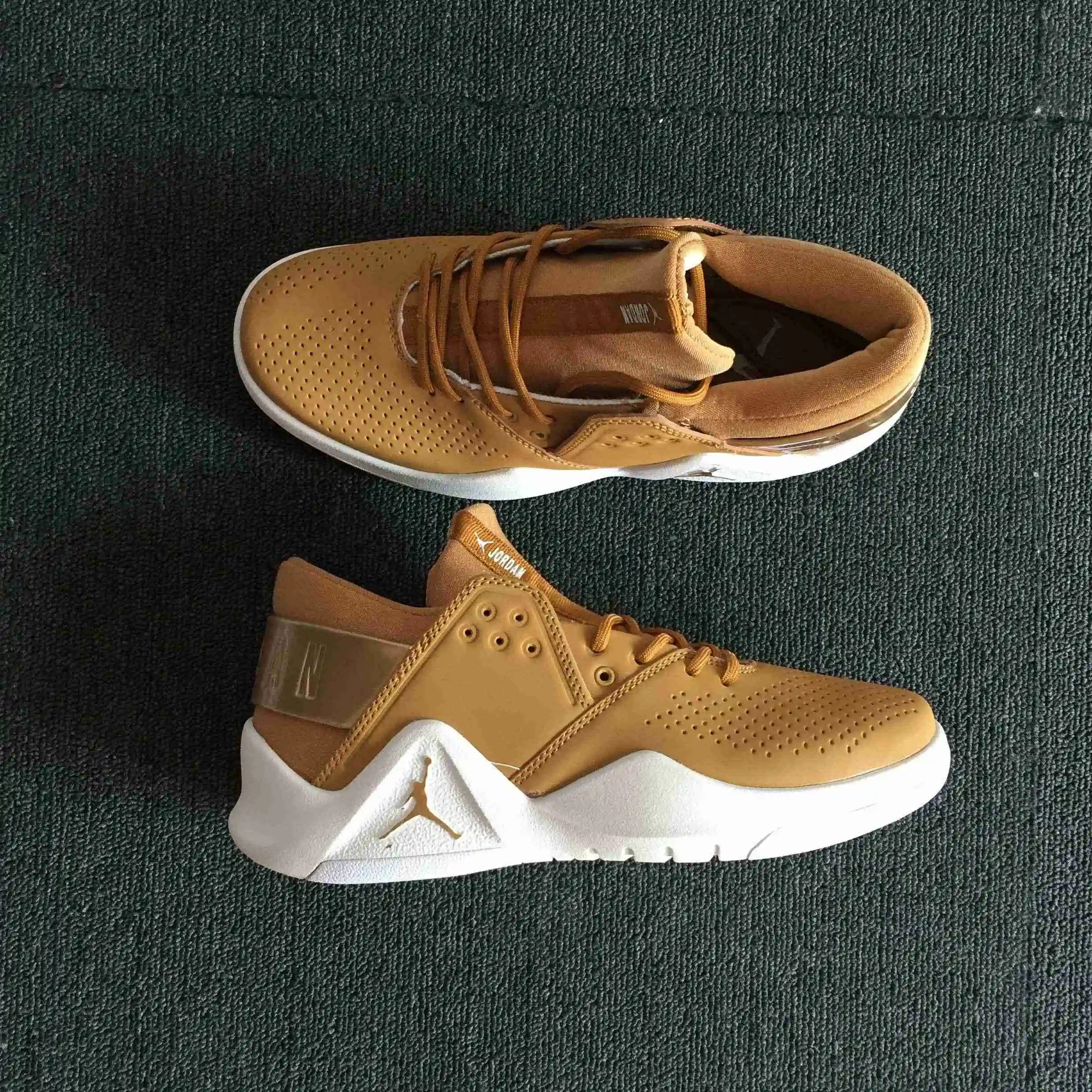AIR  JORDAN FLIGHT FRESH (34).webp