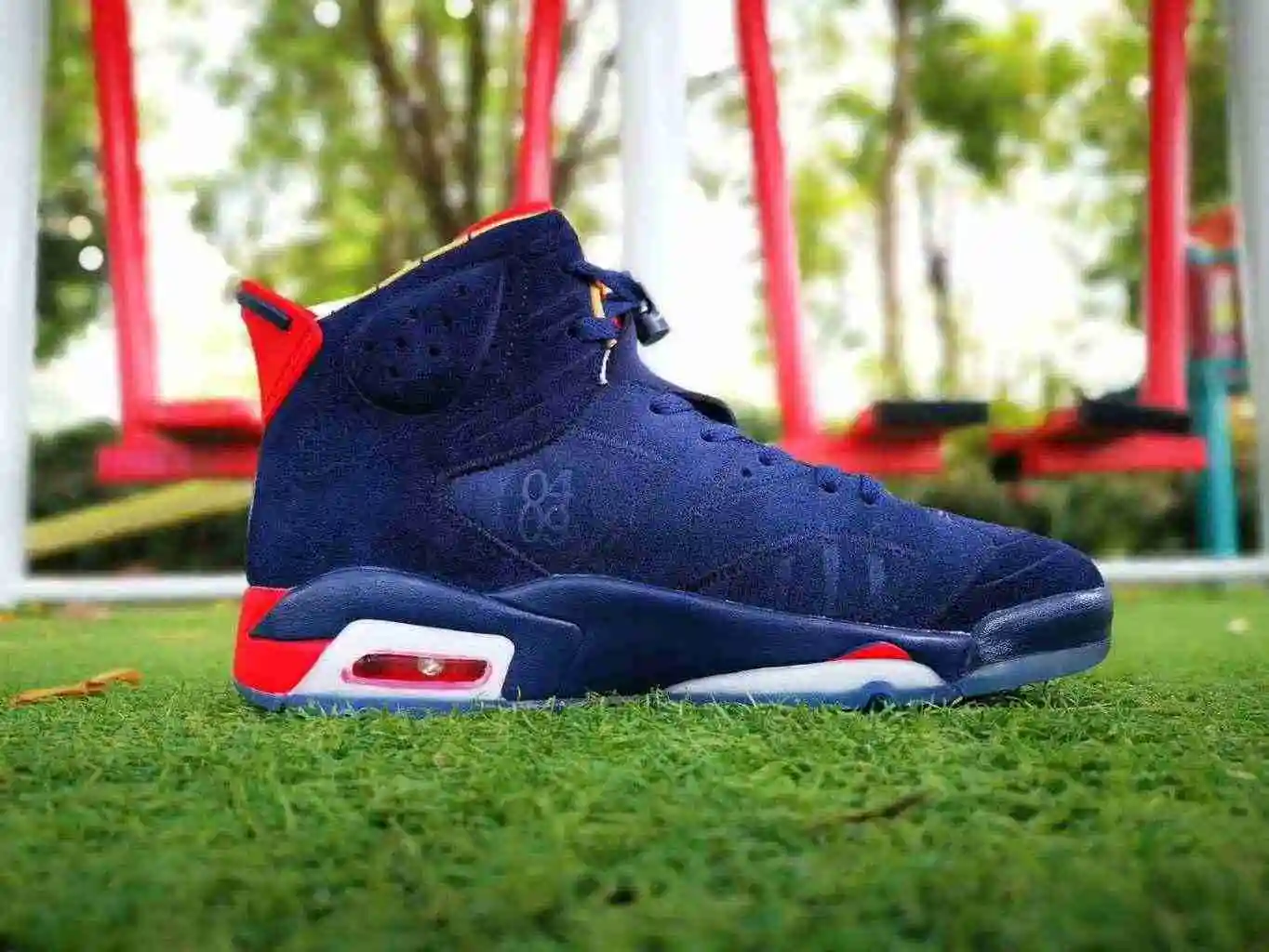 Air Jordan 6 慈善 (1).webp