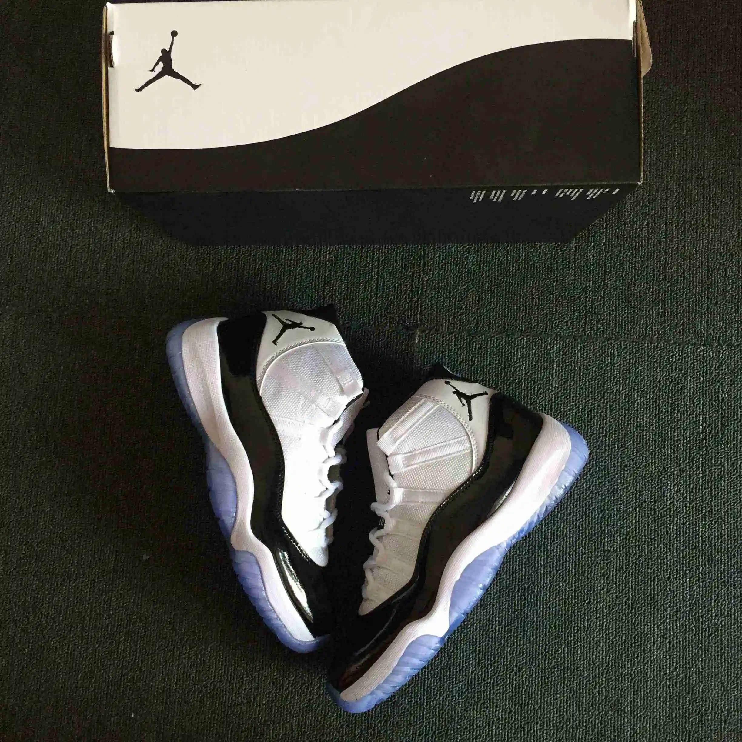 Air Jordan 11 “Concord” 021.webp