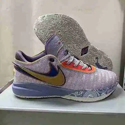 Lebron 20 Violeta