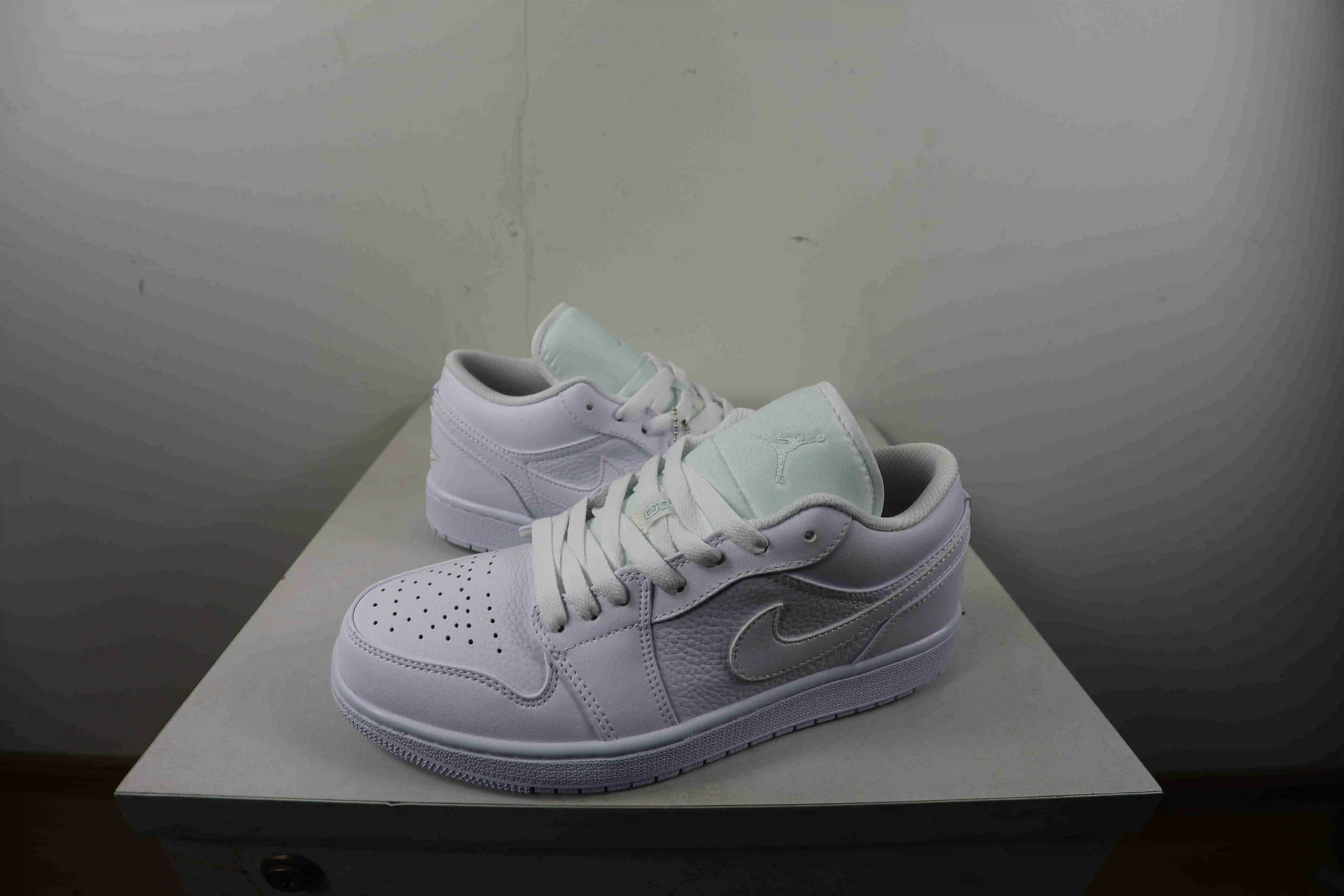 纯白36-46