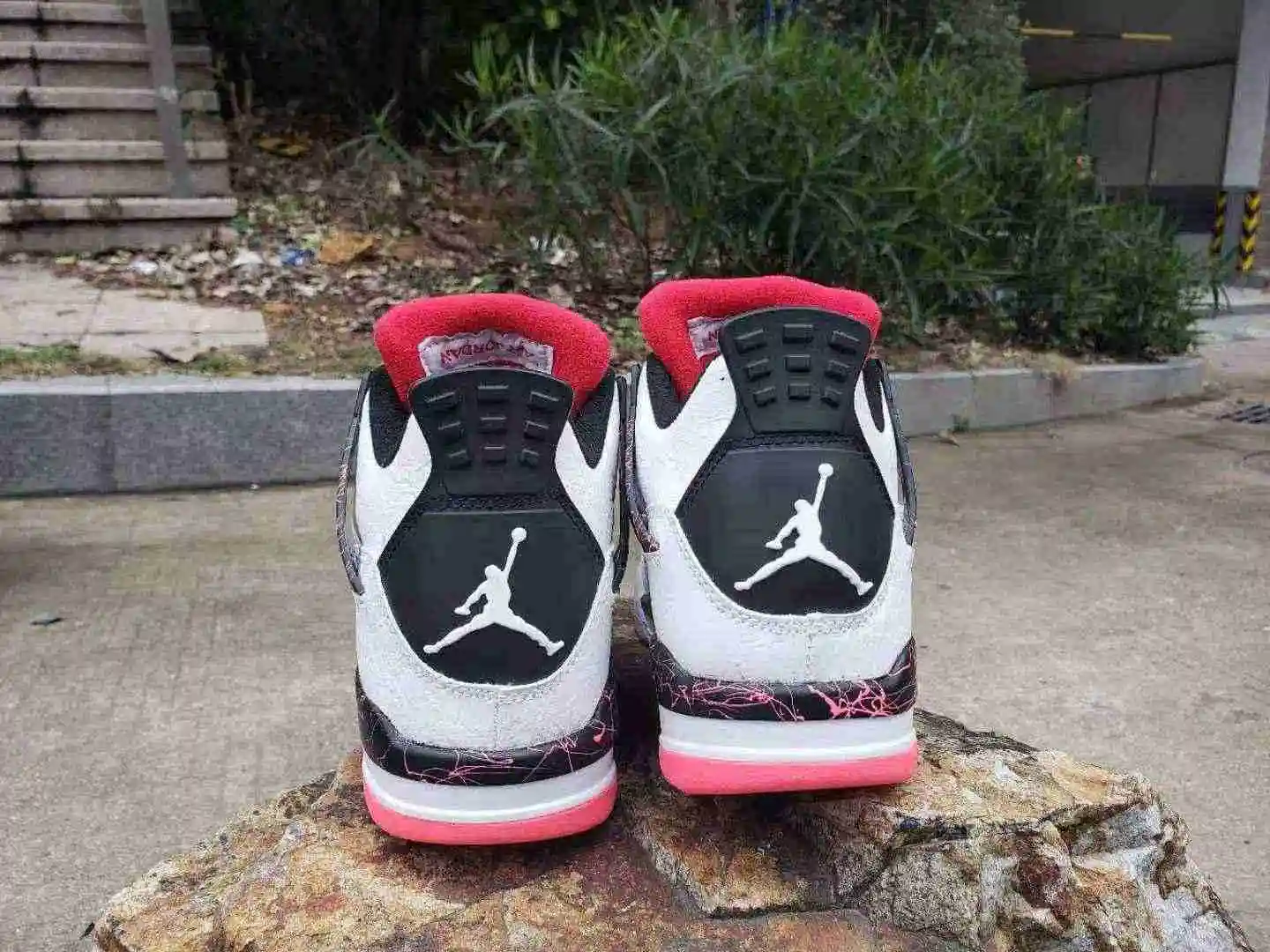 AJ4手搞4.webp
