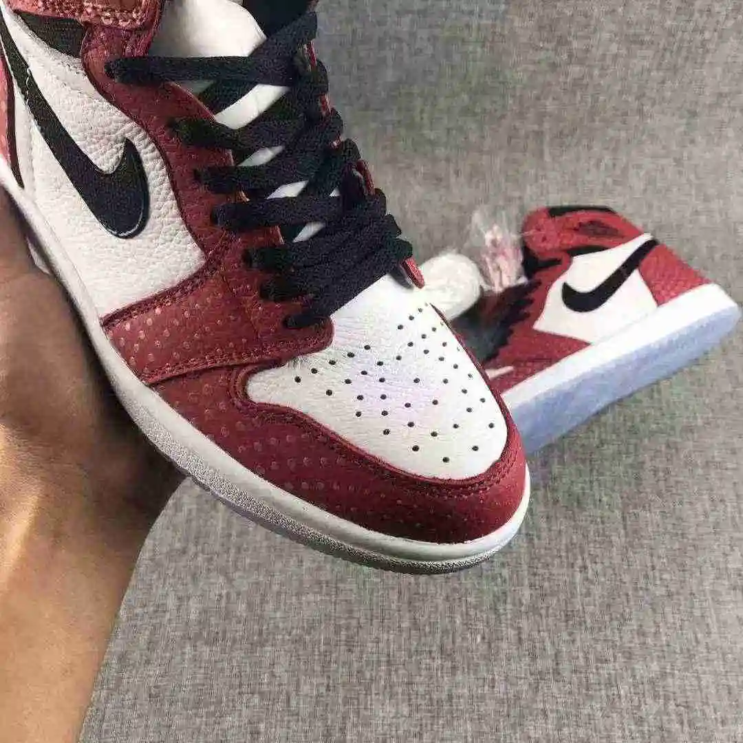 Air Jordan 1 芝加哥 40 40.5 41 42 42.5 43 44 44.5 45 46 47.6 (4).webp