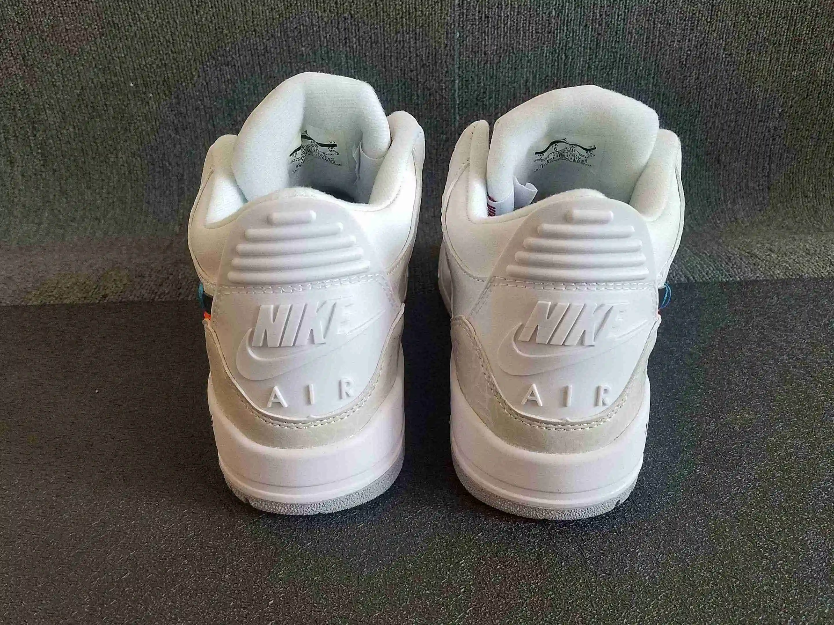 AJ3 x off white 乔丹3代 白色联名 (3).webp