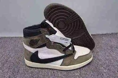 Jordan Dan 1.ª generación High Gang Cara de fantasma con púas de color marrón oscuro 40-47