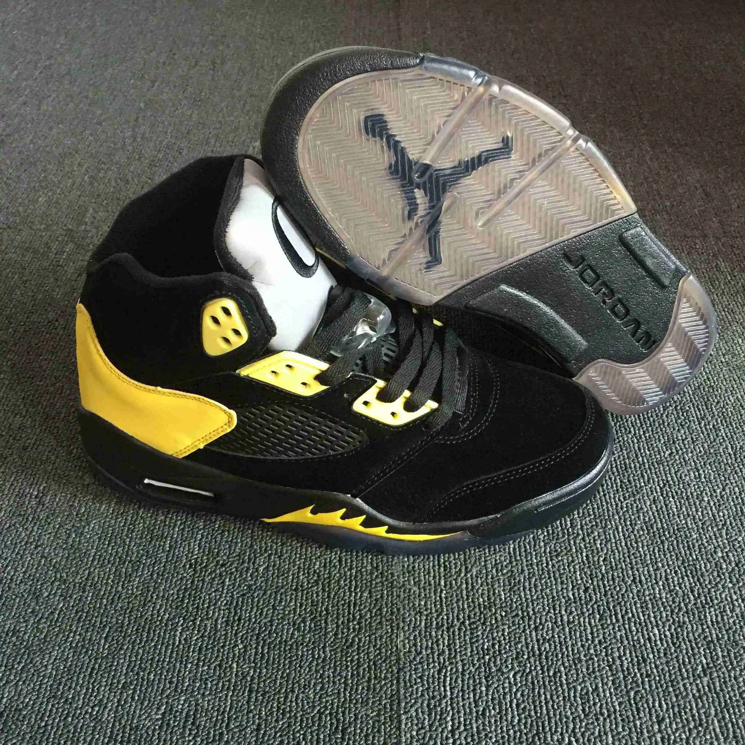 Air Jordan 5“Oregon”PE 3.webp