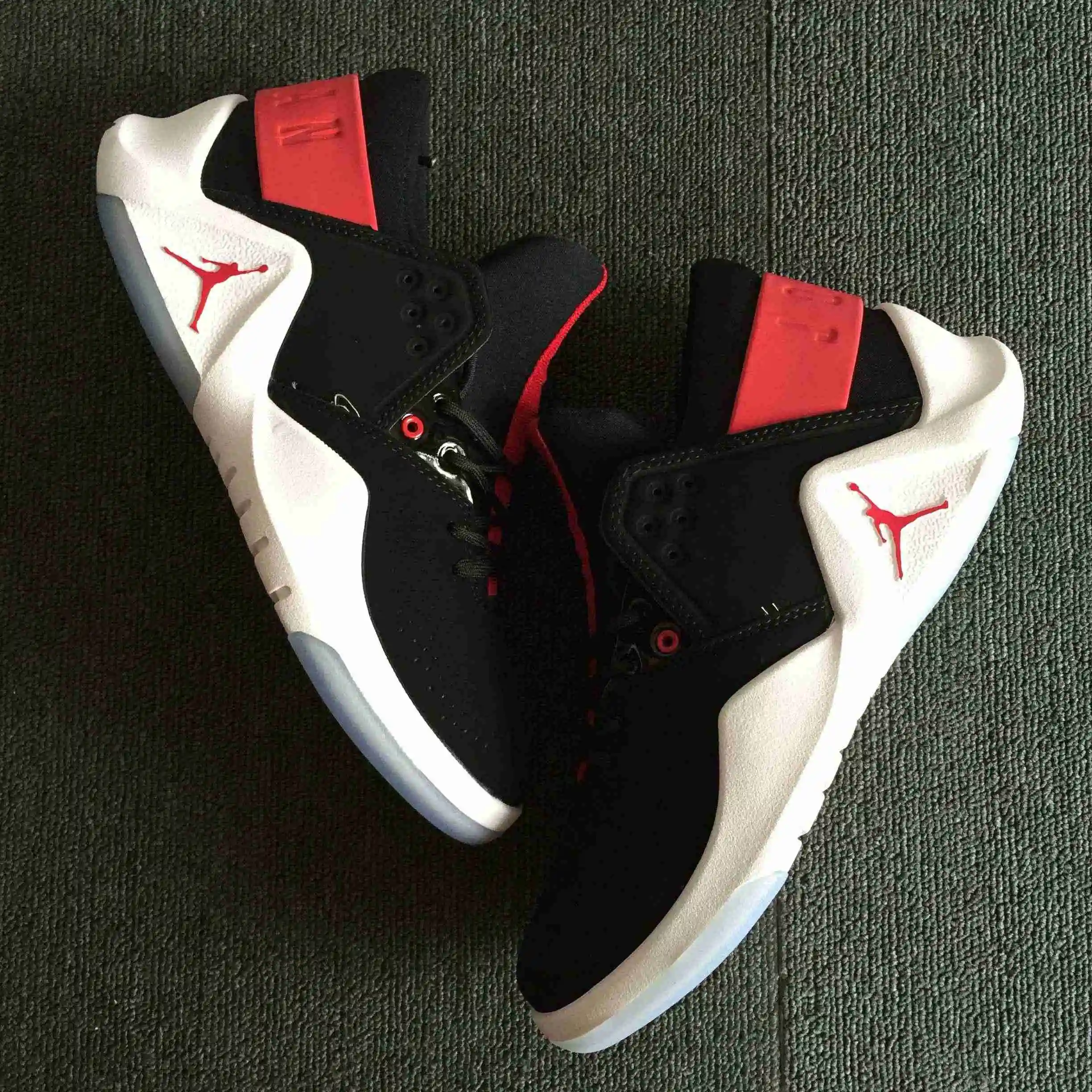AIR  JORDAN FLIGHT FRESH (2).webp