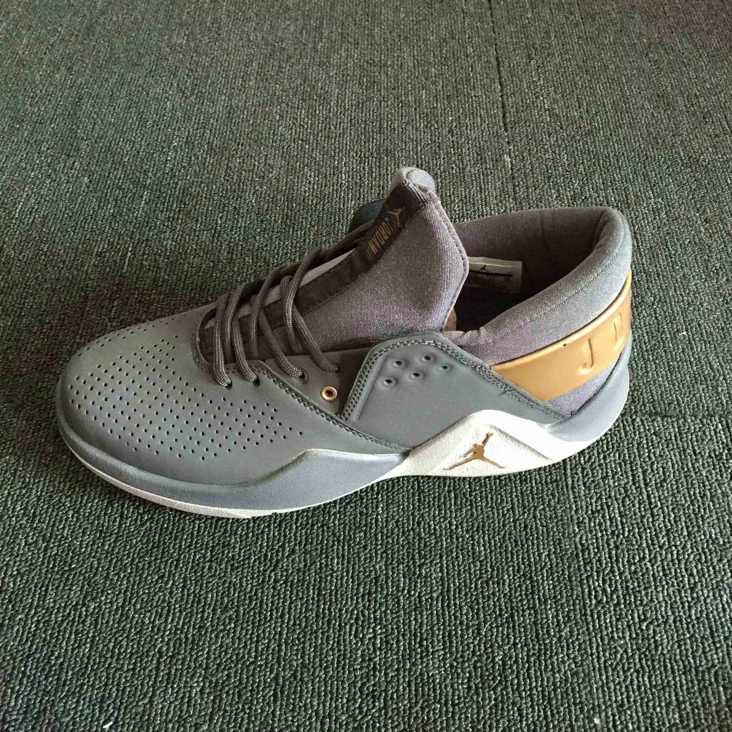 AIR  JORDAN FLIGHT FRESH (41).webp