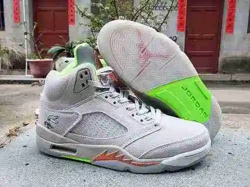 Jordan5 Bunny Bunny Tongtong Alta Calidad 40-47 Envío