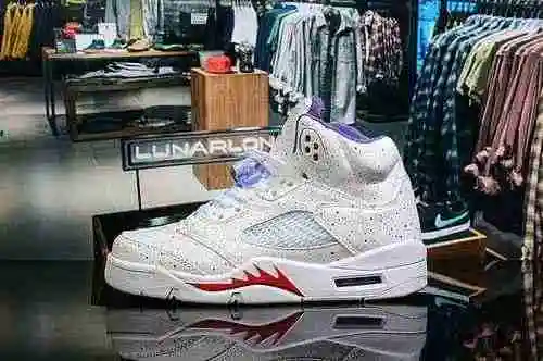Zapato Jordan 5 Mujer Blanco Flor Puntos 36-40