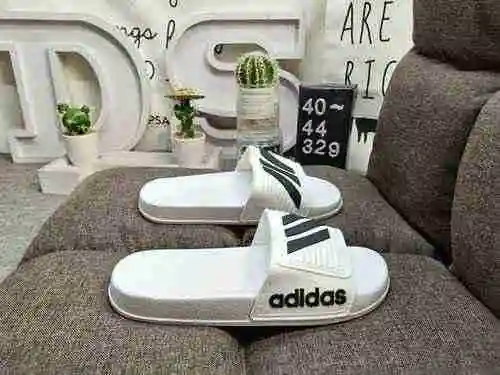 Zapatillas de hombre 329D, nuevos zapatos de playa, calzado deportivo informal para nadar