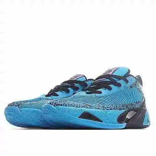 Luna Negra 41-46