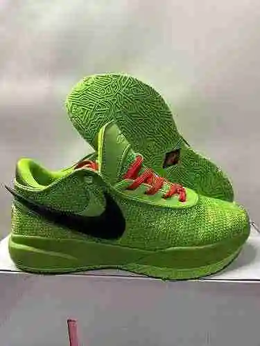 Avispón Verde Lebron