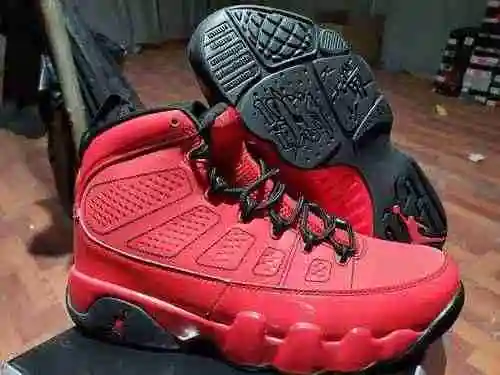 Jordan 9ª Generación Red Bull 40-47