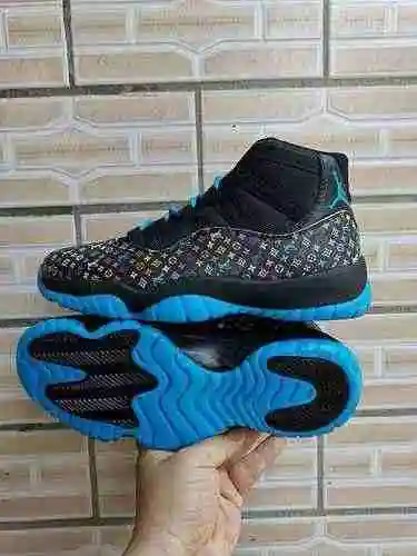 Jordan LV de 11.ª generación, nueva combinación de colores 40-47