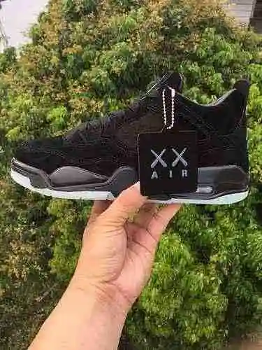 KAWS x Air Jordan 4 True Super A Calidad 40 #~47 # disponible en tamaño medio