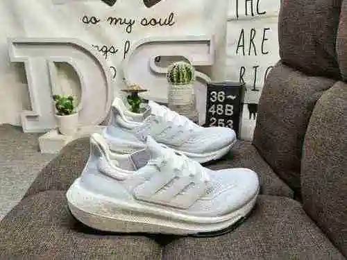 ¡La serie Adidas Ultra Boost 2022, que presenta una verdadera explosión 253D con palomitas de maíz U