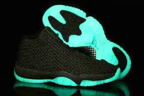 Air Jordan Future Glow Nuevo color a juego Zapato para hombre 41-47