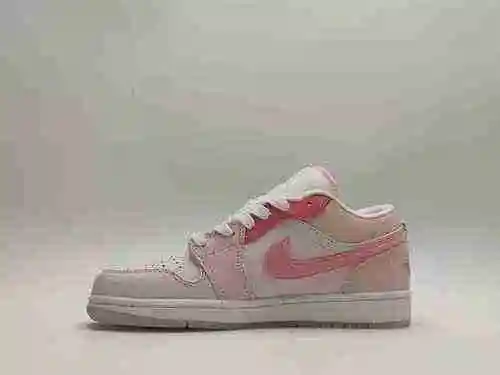 AJ1 gancho rosa de felpa de cuero 36-40 con media talla