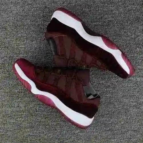AJ11 Terciopelo Rojo BAJO 36-47 Envío