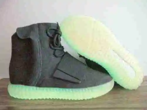 ¡Enviado! Venta al por mayor de fábrica · Kanye 750 New Grey Nightlight Sole Adidas Originals Yeezy 