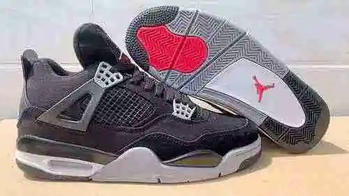 Nueva combinación de colores Air Jordan de cuarta generación enviada 40-47
