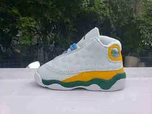 Los zapatos para niños AIR Jordan de 13.a generación Jordan Dan de 13.a generación se enviarán del 2