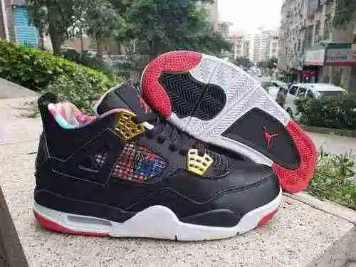 AJ4Jordan Dan 4.ª generación Cerdo Año Color Matching 40-47