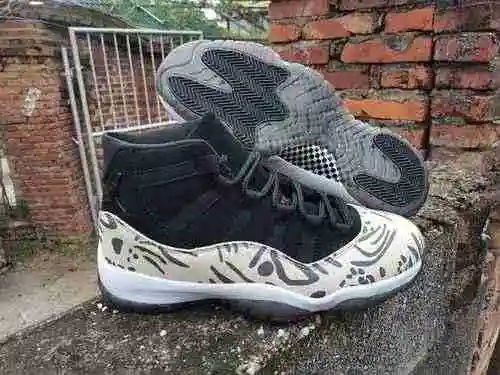 AIR JORDAN 11" Instinto animal" Zebra Zapatos de hombre 40-47