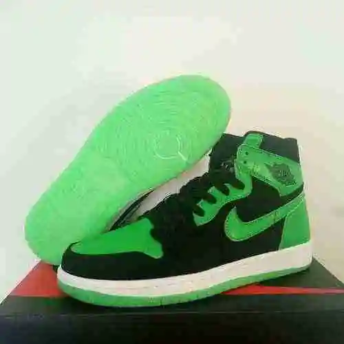 Aj1 Negro Oliva Resplandor 36-47