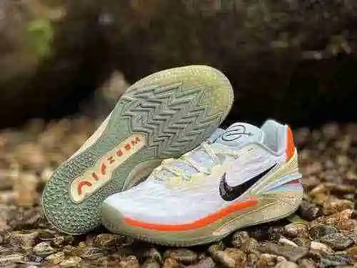 Nike Air Zoom G.T.Cut 2 "Desert Sunset" Zapato de baloncesto de combate profesional blanco