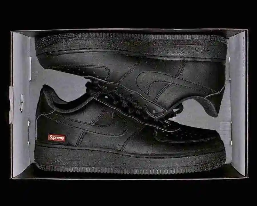 Supreme-Nike-Air-Force-1-Black-CU9225-001.webp
