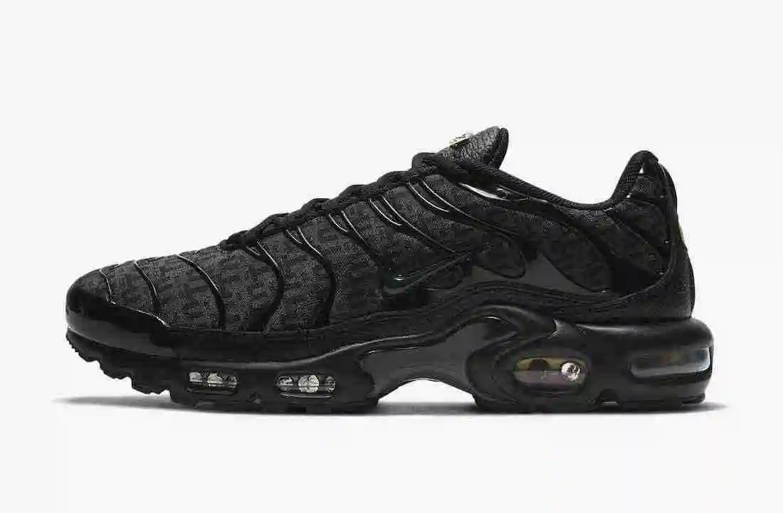Nike-Air-Max-Plus-Black-DD9609-001-Release-Date.webp