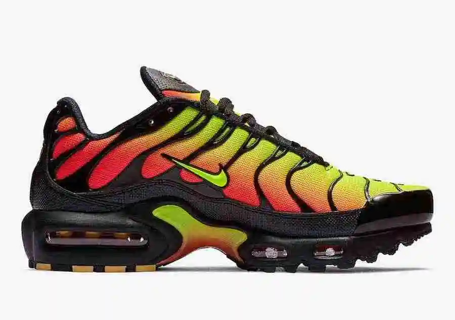 Nike-Air-Max-Plus-Tour-Yellow-Orange-AQ9979-001-Side.webp