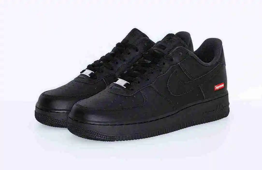 Supreme-Nike-Air-Force-1-CU9225-001-Release-Date-Price-1.webp