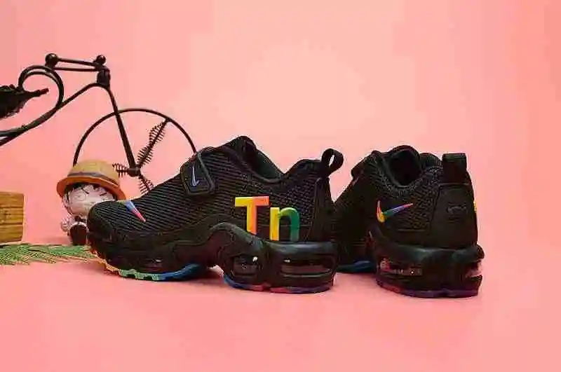 耐克 Nike Mercurial Air Max Plus Tn 滴塑童鞋 黑七彩28-35 (5).webp
