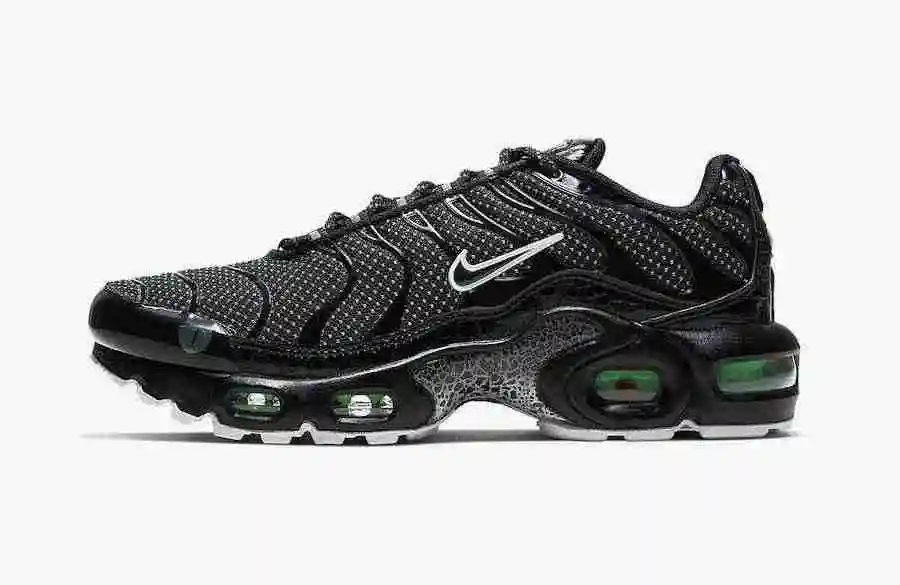 Nike-Air-Max-Plus-Black-Croc-CV2392-001-Release-Date.webp