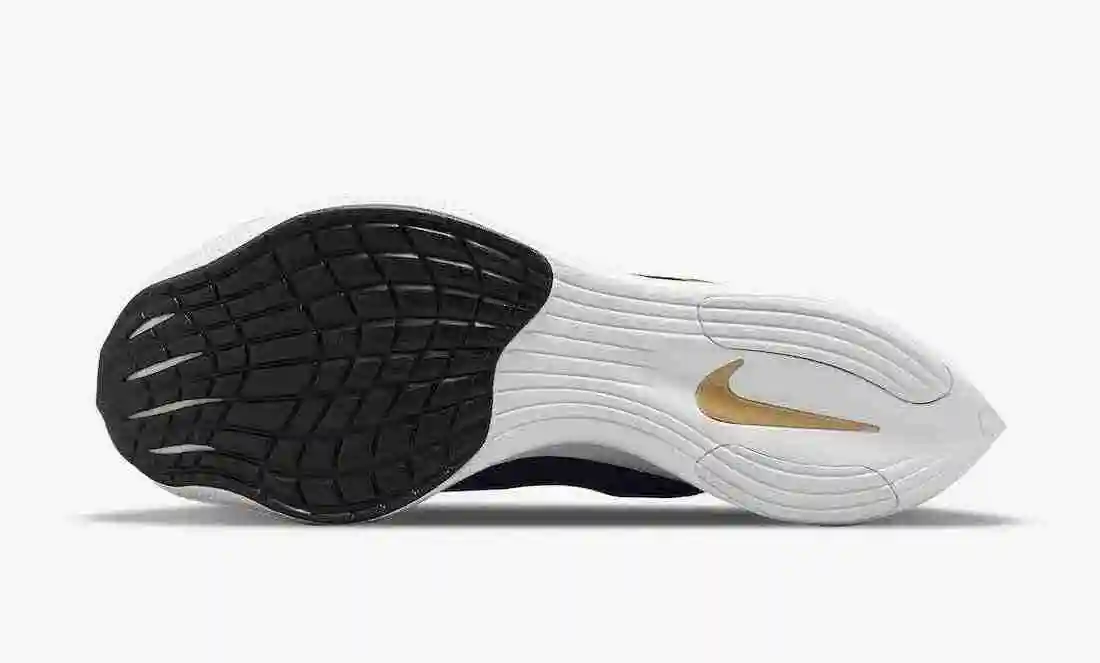 Nike-ZoomX-VaporFly-NEXT-2-Black-Gold-CU4111-001-Release-Date-4.webp