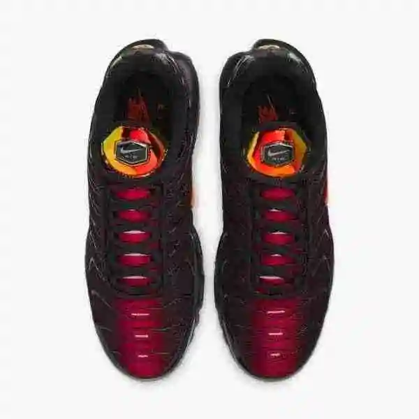 CV1636-002-Nike-Air-Max-Plus-TN-Magma-Pack-grailify-5-600x600.webp