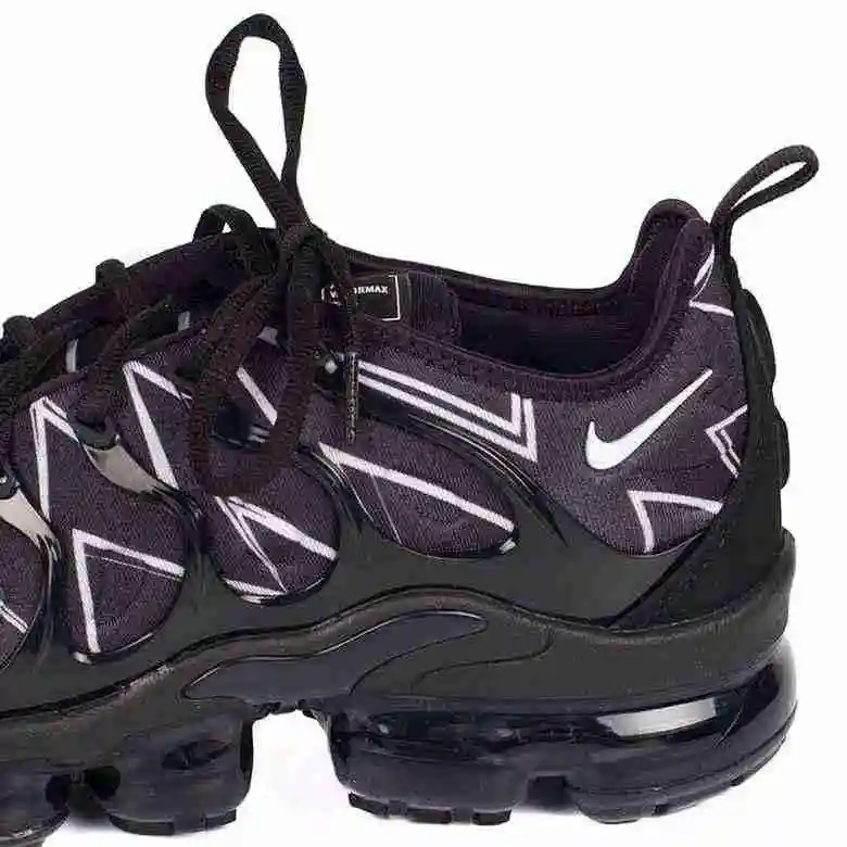 nike-vapormax-plus-neoprene-aj6312-001-5.webp