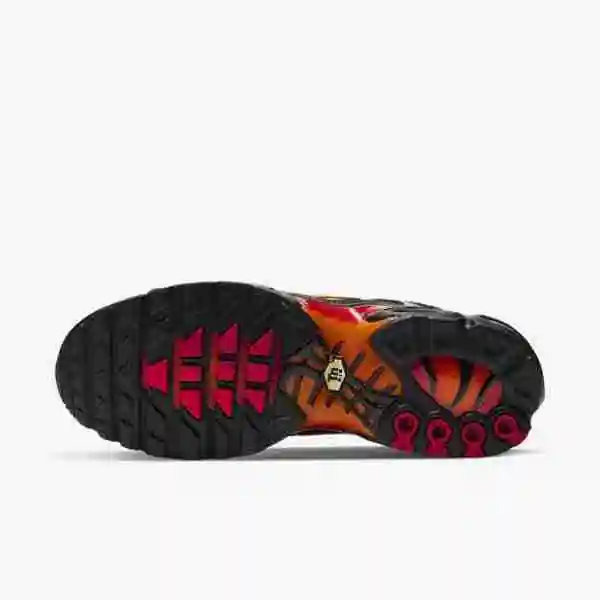 CV1636-002-Nike-Air-Max-Plus-TN-Magma-Pack-grailify-3-600x600.webp