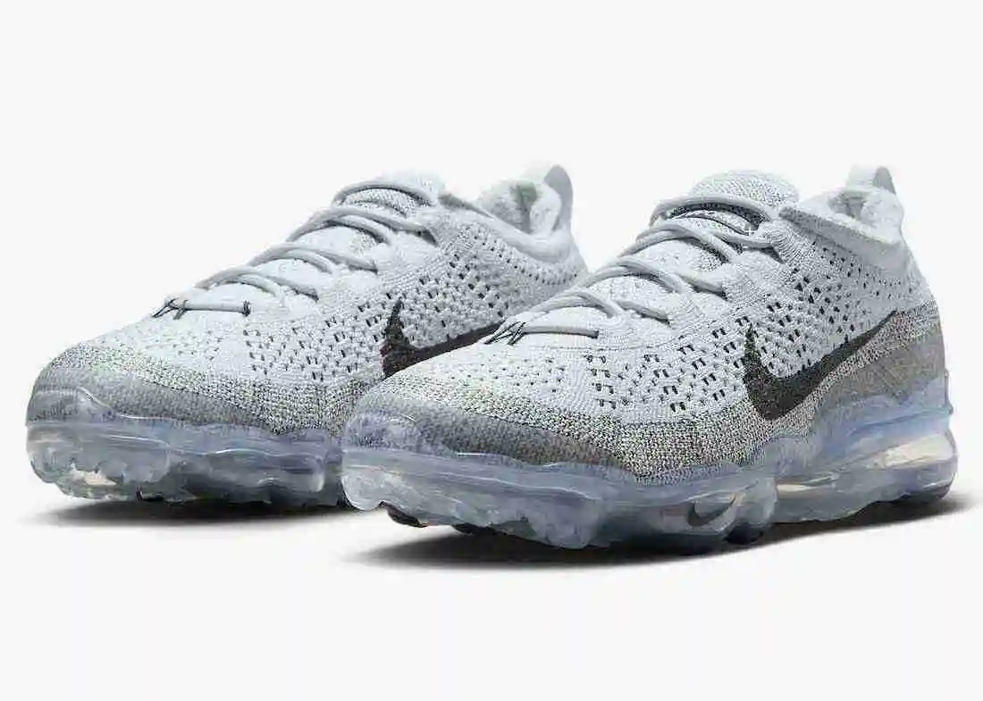 Nike-Air-VaporMax-2023-Flyknit-Grey-Black-DV1678-004-4.webp