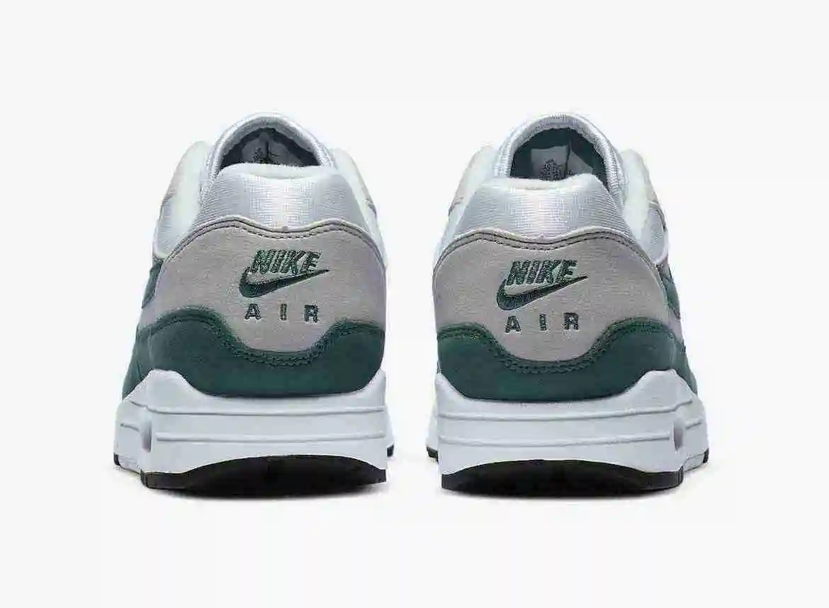 Nike-Air-Max-1-Anniversary-Hunter-Green-DC1454-100-Release-Date-5.webp
