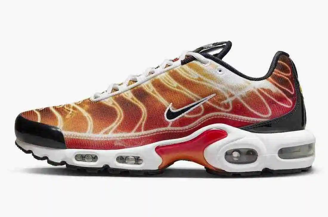 Nike-Air-Max-Plus-Light-Photography-DZ3531-600-Release-Date.webp